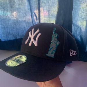 59fifty New Era 7 1/4 NY Fitted With Patches